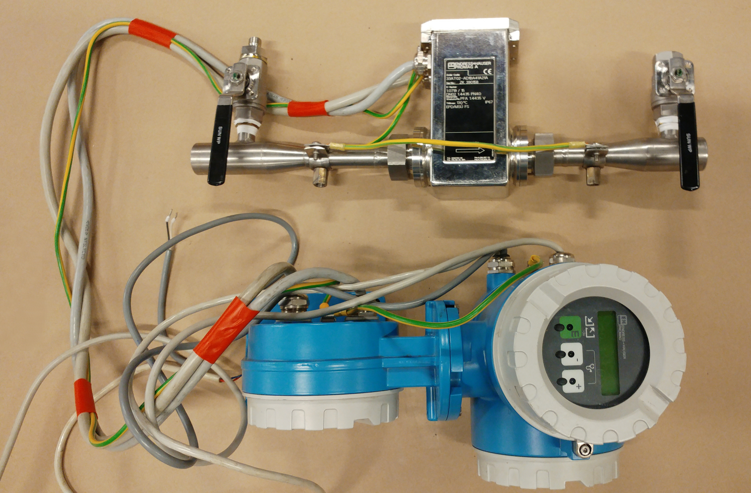 Endress & Hauser induktiv flödesmätare DN2